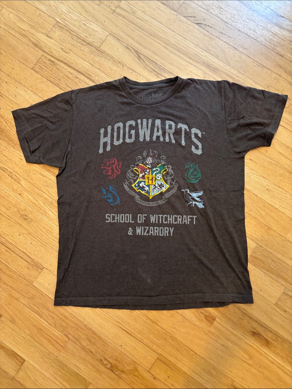 Warner Bros. Hogwarts Crest Kids Short Sleeve Tee - Black with Multi‑color Crest